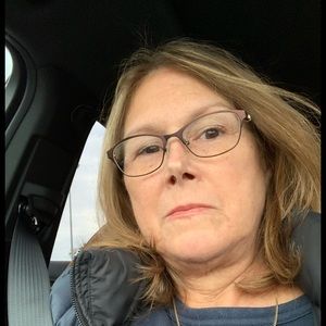 Meet your Posher, Janet